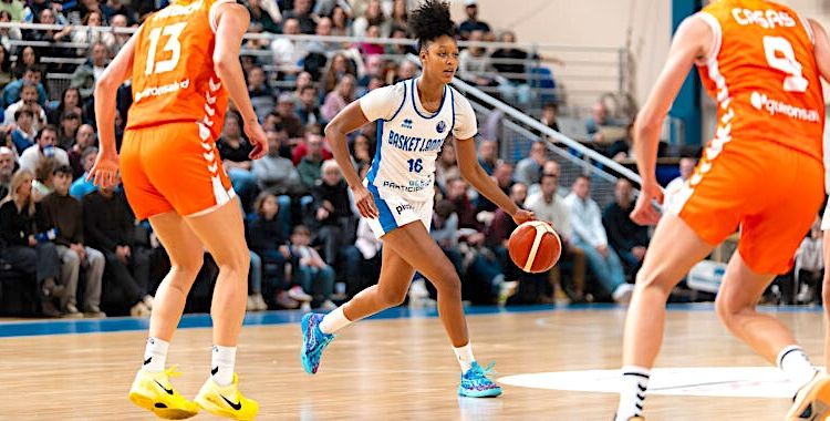 BALLE ORANGE – L’Élan Béarnais revanchard. Basket Landes proche du sommet